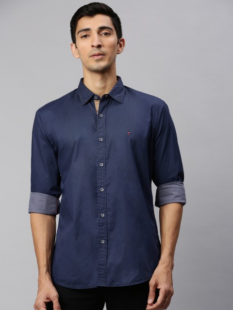

Louis Philippe Jeans Men Navy Blue Tailored Fit Solid Casual Cotton Shirt
