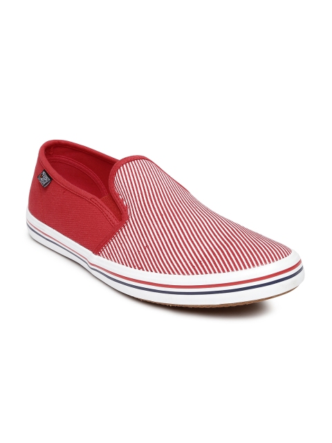 

Kook N Keech Men Red Striped Casual Shoes