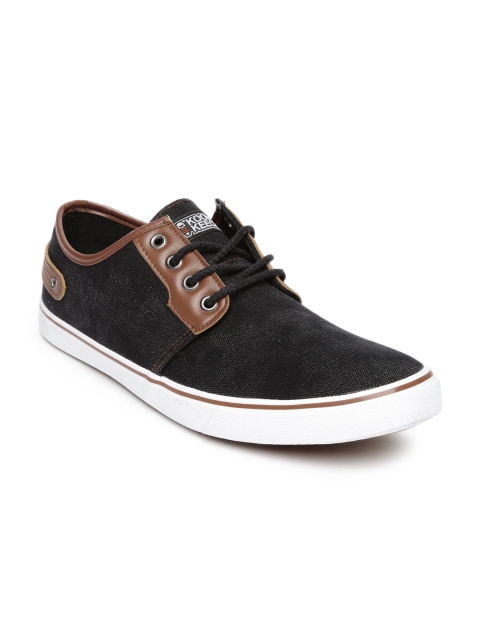 

Kook N Keech Men Black Casual Shoes