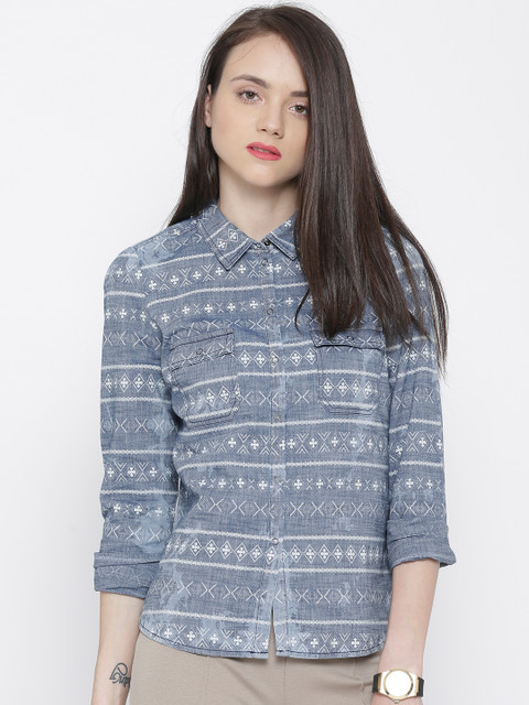 

Vero Moda Blue Fair Isle Print Denim Shirt