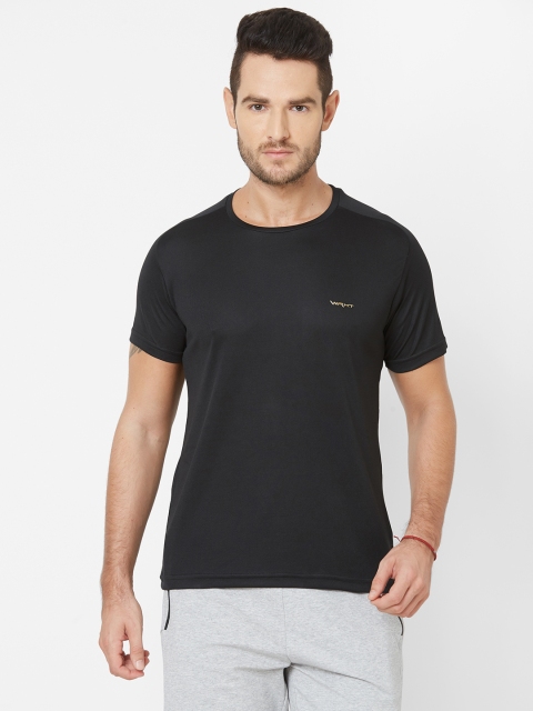 

Sweet Dreams Men Black Solid Round Neck T-shirt