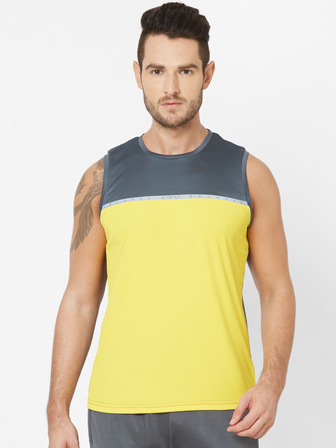 

Sweet Dreams Men Yellow Colourblocked Round Neck Workout T-shirt