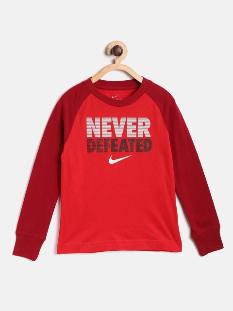 

Nike Boys Red Never Defeated Print Raglan Round Neck T-shirt
