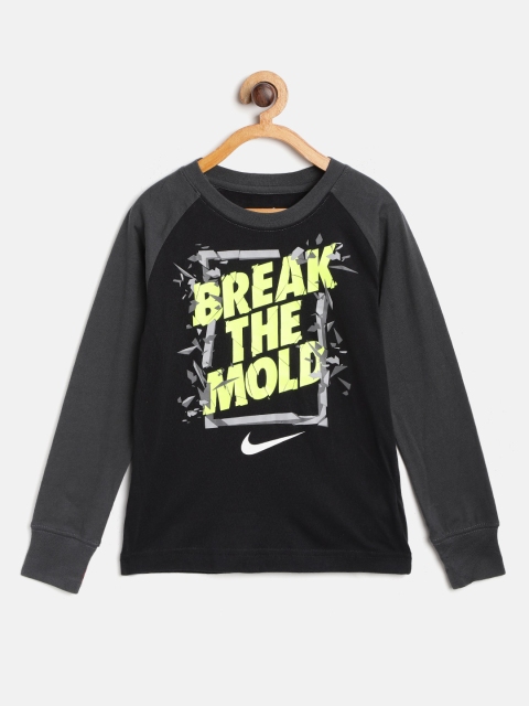 

Nike Boys Black & Charcoal Grey Break The Mold Print Raglan Round Neck T-shirt