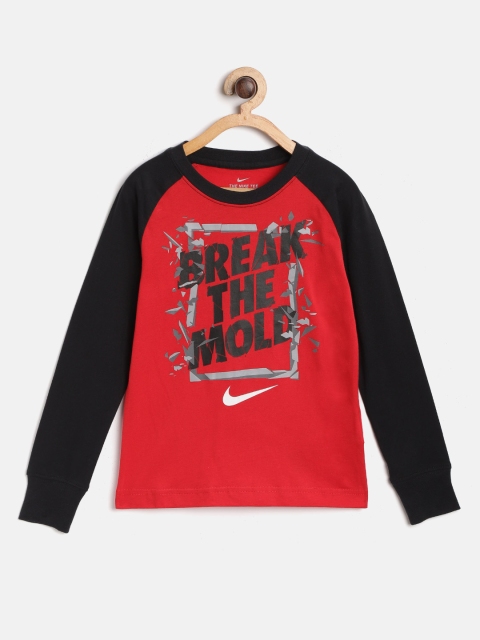 

Nike Boys Red & Black Break The Mold Print Raglan Round Neck T-shirt