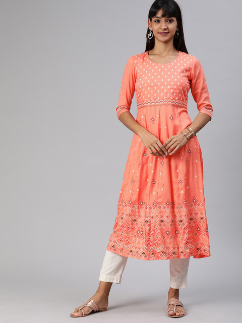 

ETIQUETTE Women Peach-Coloured & Black Screen Printed A-Line Panelled Kurta
