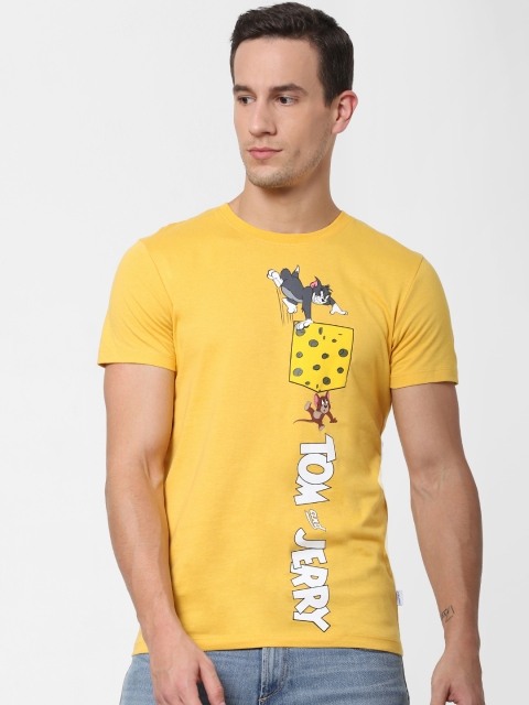 

Jack Jones Men Yellow Printed Slim Fit Round Neck Pure Cotton T-shirt