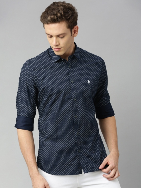 

French Connection Men Blue & White Slim Fit Printed Casual Shirt