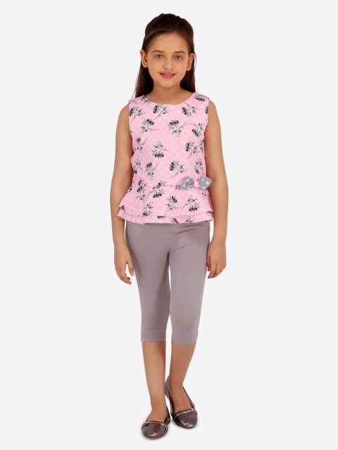

CUTECUMBER Girls Pink & Grey Printed Top with Capris