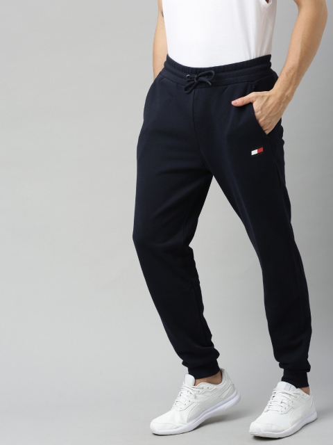 

Tommy Hilfiger Men Navy Blue Solid Regular Fit Joggers