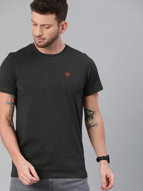 

WROGN Men Charcoal Grey Solid Round Neck T-shirt