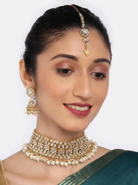 

Anouk Women Gold-toned Gold-Plated Jewellery Set