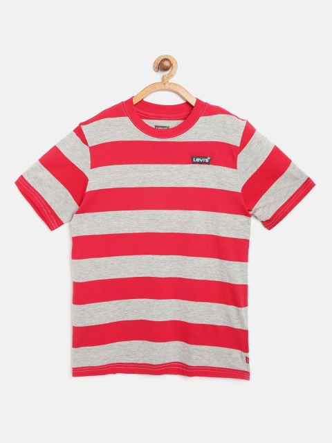 

Levis Boys Red & Grey Melange Striped Round Neck T-shirt