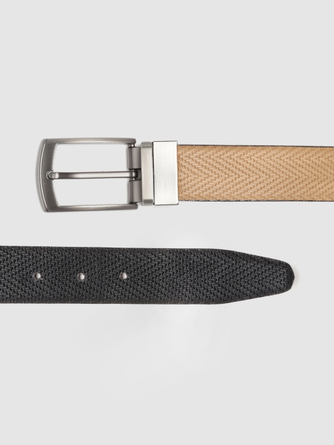 

HIGHLANDER Men Black & Beige Textured Reversible Belt