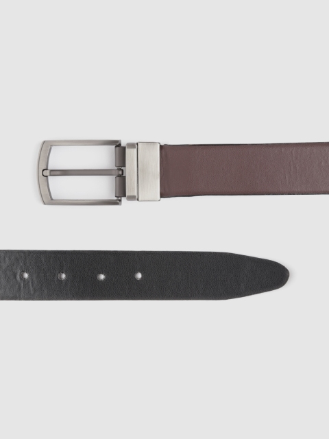 

HIGHLANDER Men Black & Coffee Brown Solid Reversible Belt