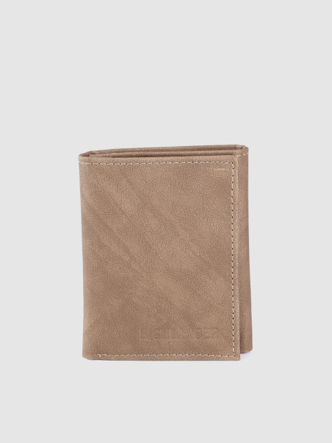 

HIGHLANDER Men Brown Solid Three Fold Wallet