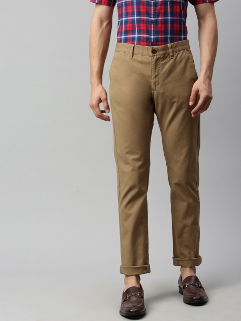 

Indian Terrain Men Beige Brooklyn Slim Fit Solid Regular Trousers