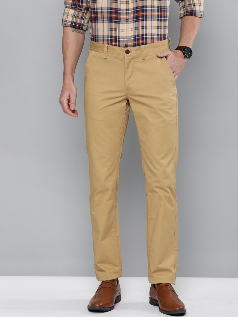 

Indian Terrain Men Khaki Brooklyn Fit Solid Regular Smart Casual Trousers