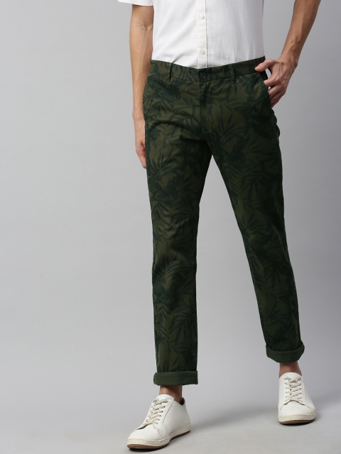 

Indian Terrain Men Green Brooklyn Slim Fit Floral Printed Chinos