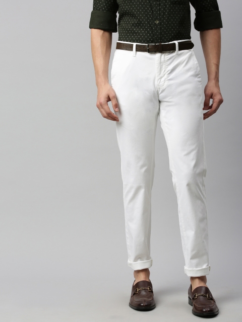 

Indian Terrain Men White Brooklyn Slim Fit Solid Chinos
