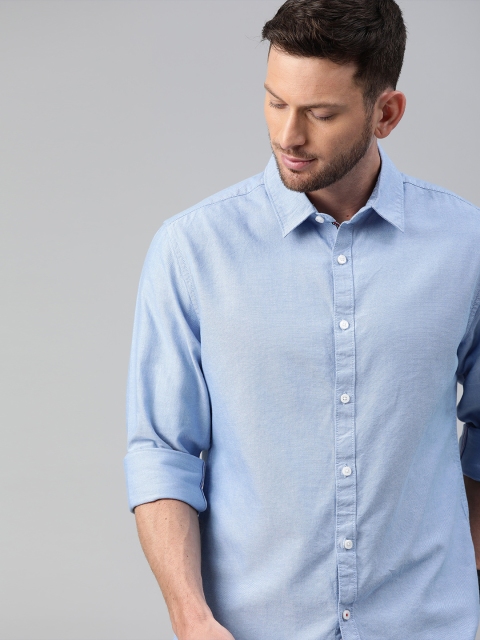 

Harvard Men Blue Regular Fit Solid Casual Shirt