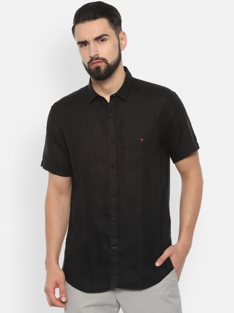 

Louis Philippe Sport Men Black Solid Slim Fit Casual Shirt