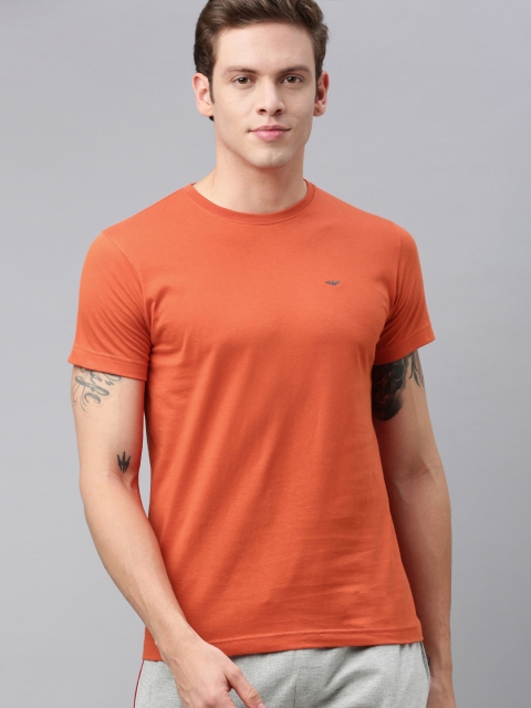 

Park Avenue Men Orange Solid Round Neck Lounge T-shirt