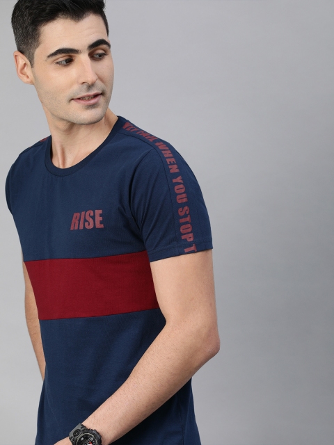 

HERE&NOW Men Navy Blue & Maroon Colourblocked Round Neck T-shirt