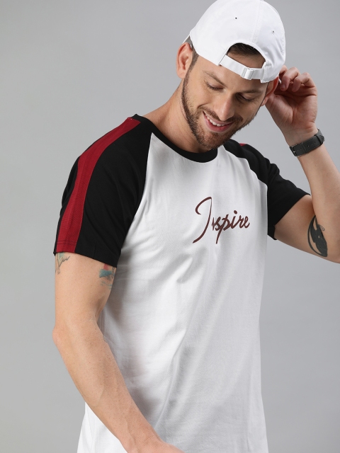 

HERE&NOW Men White Printed Round Neck T-shirt