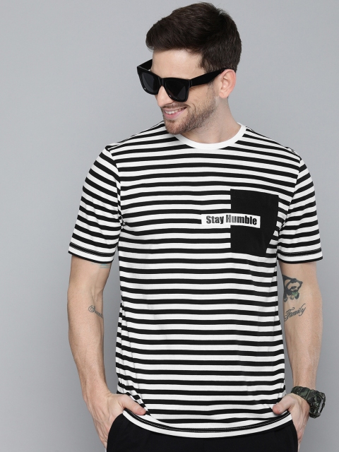 

HERE&NOW Men White & Black Striped Round Neck T-shirt