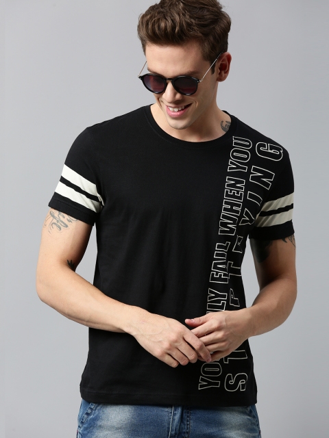 

HERE&NOW Men Black Printed Round Neck T-shirt