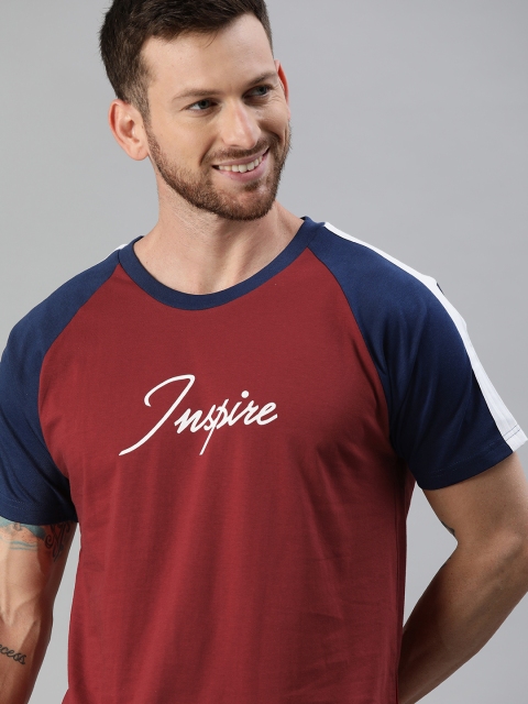 

HERE&NOW Men Maroon Printed Round Neck T-shirt