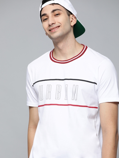 

HERE&NOW Men White Typography Printed Round Neck T-shirt