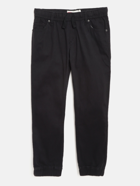 

Levis Boys Black Solid Regular Fit Joggers