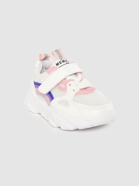 

Hoppipola Kids White & Pink Solid Sneakers