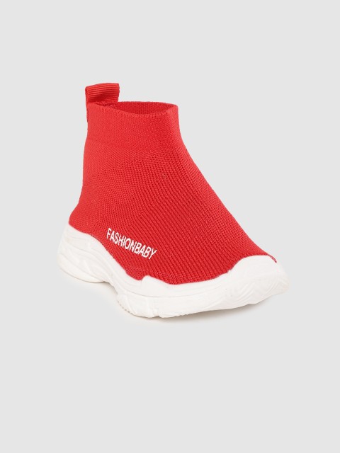 

Hoppipola Kids Red Solid Mid-Top Slip-On Sneakers