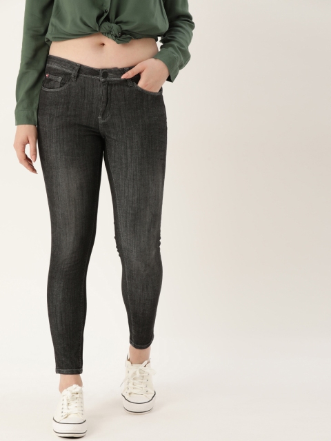 

Lee Cooper Women Black Annie Slim Fit Mid-Rise Clean Look Stretchable Cropped Jeans