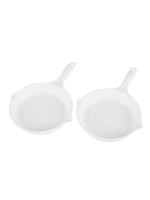 

HomeTown Set Of 2 White Solid Small Skillet Serving Pans