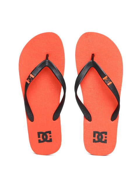 

DC Men Black & OrangeTextured Flip-Flops