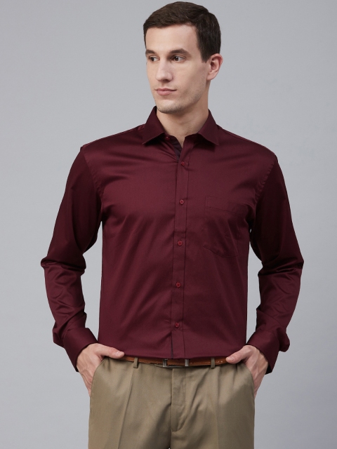

Park Avenue Men Burgundy Knitted Slim Fit Solid Partywear Shirt