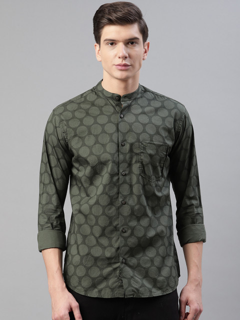

Park Avenue Men Green Slim Fit Geometric Print Casual Shirt