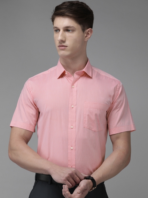 

Park Avenue Men Pink Regular Fit Solid Formal Shirt