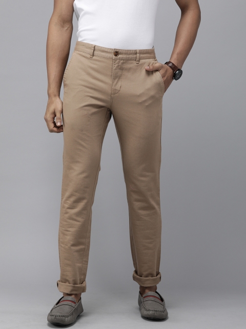 

Park Avenue Men Khaki Regular Fit Solid Chinos