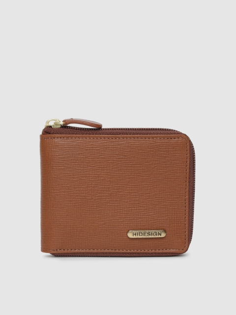 

Hidesign Men Tan Self Design Two Fold Manhattan Leather Wallet
