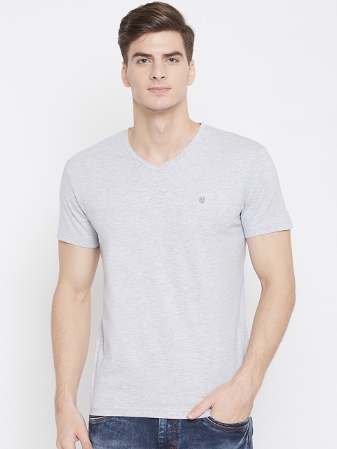 

Octave Men Grey Solid V-Neck T-shirt