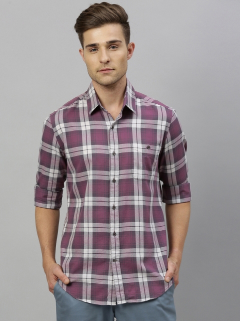 

RARE RABBIT Men Purple & White Tailored Fit Checked Casual Shirt