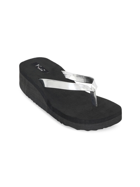 

Kielz Women Silver-Toned Solid Thong Flip-Flops