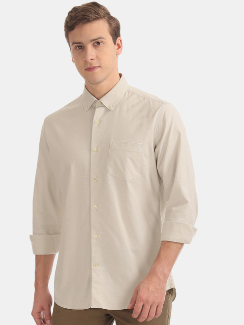

AD By Arvind Men Beige Slim Fit Solid Casual Shirt