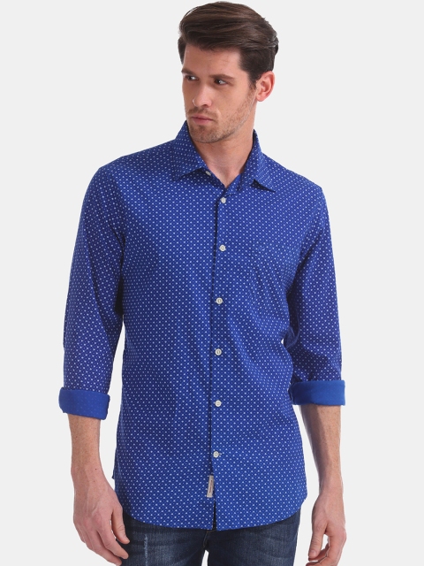 

AD By Arvind Men Blue & White Techno Cool Modern Slim Fit Ditsy Print Casual Shirt