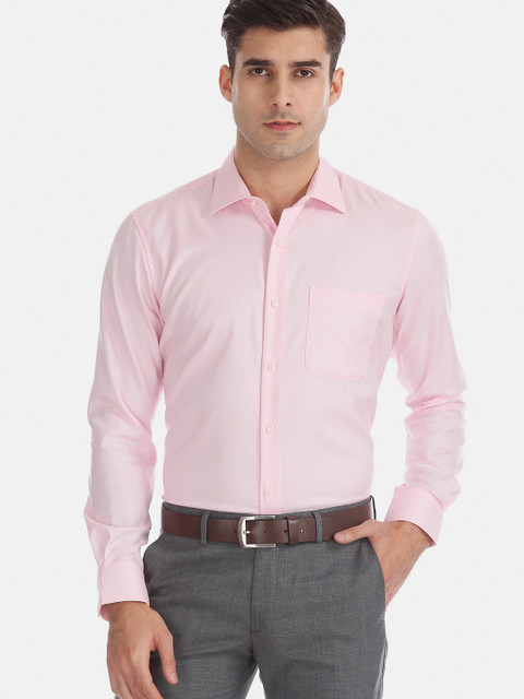 

AD By Arvind Men Pink Regular Fit Self Design Formal Shirt